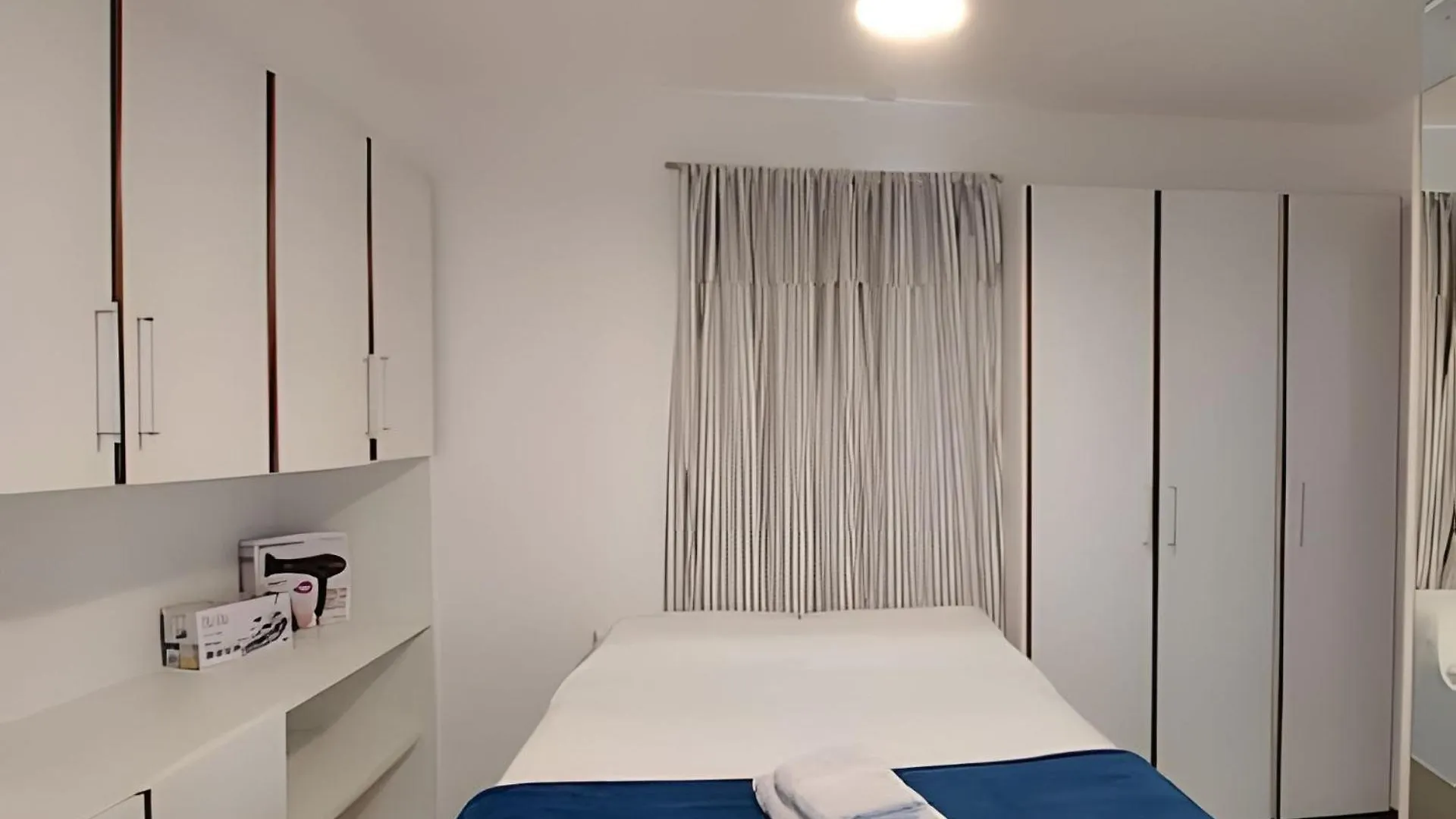 Apartmán 912 Sul, Proxima Ao Parque, Setor Policial E Enap. Brasília 0*,  Brazílie